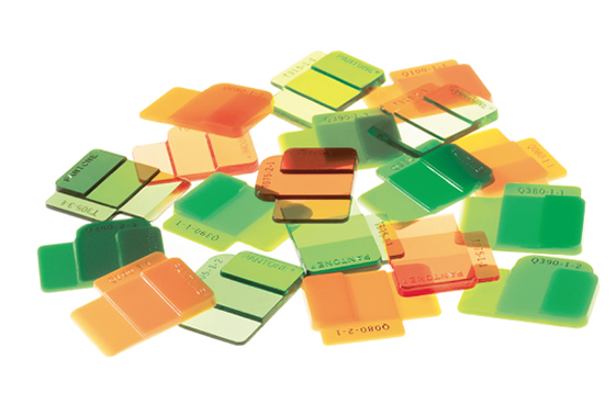 パントンプラスチック・オペーク&トランスペアレントセレクター　PANTONE PLASTIC opaque&transparent selector